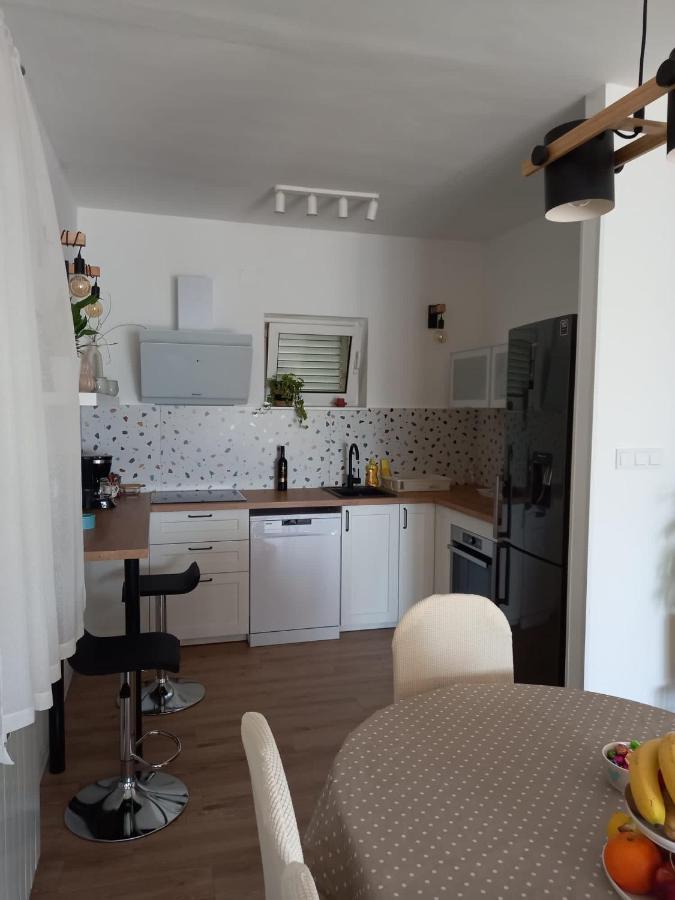 Apartman Betty Σίμπενικ Εξωτερικό φωτογραφία