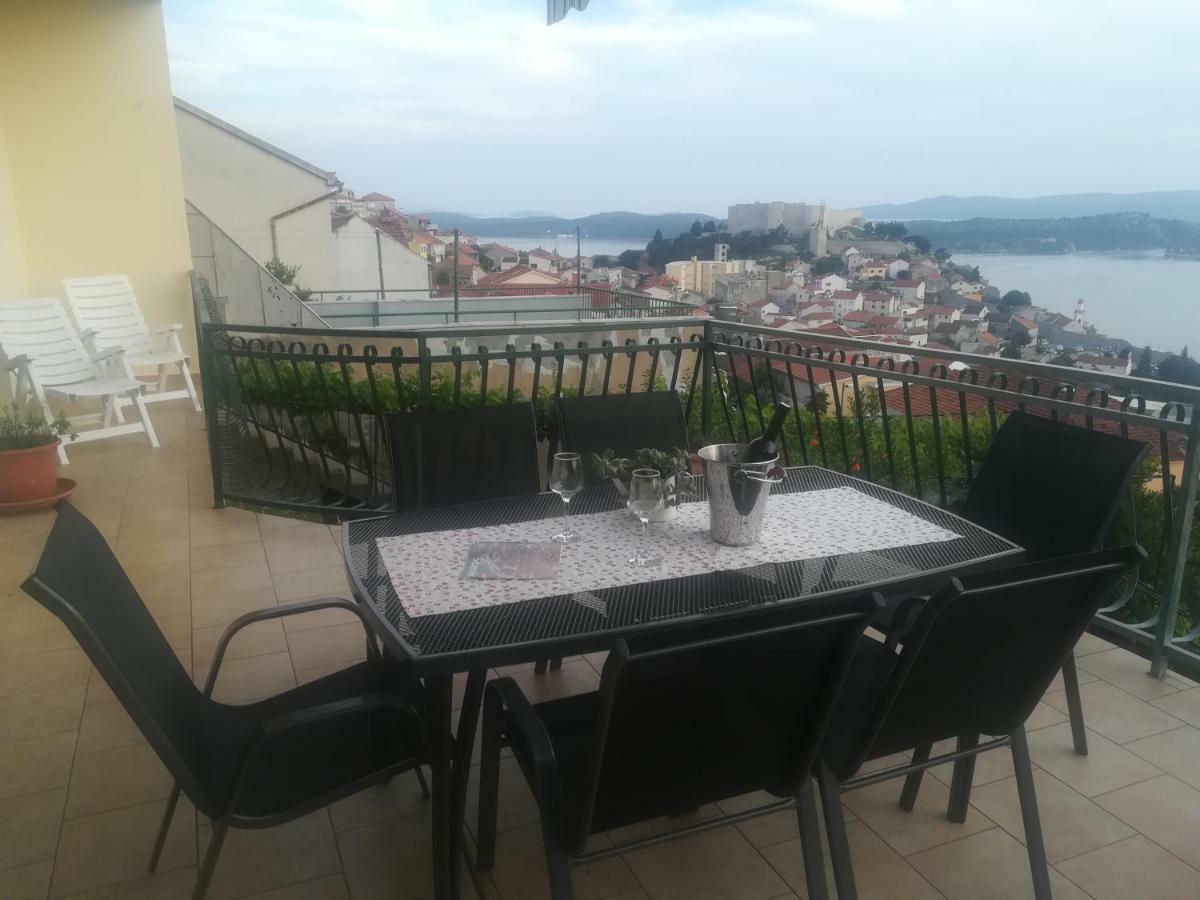 Apartman Betty Σίμπενικ Εξωτερικό φωτογραφία