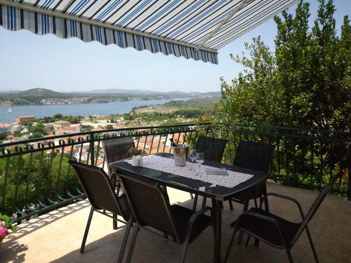 Apartman Betty Σίμπενικ Εξωτερικό φωτογραφία